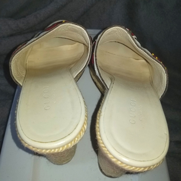 Gucci GG Logo Canvas And Leather Wedge Espadrille Sandals Size 7 - Picture 3 of 10